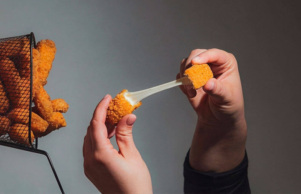 Bastoncitos de muzzarella - Caja de 5 kg – Bolsa de 1 kg.